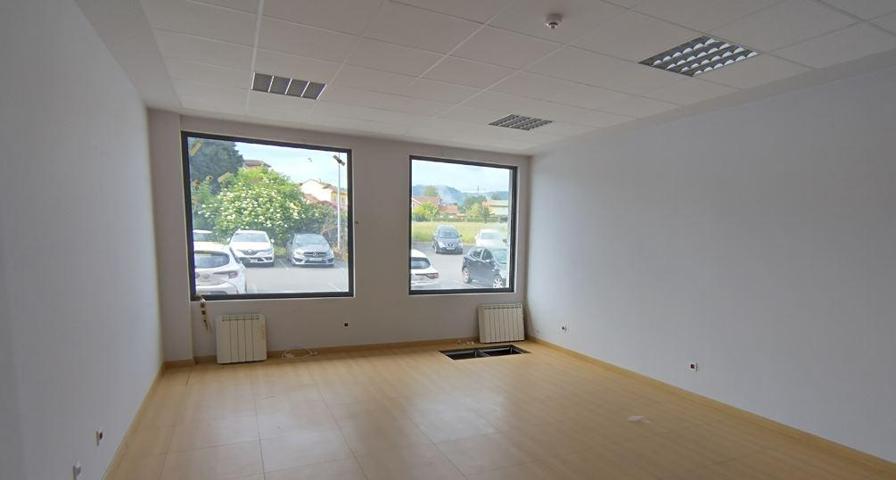Oficina en venta en Polígono Industrial de Asipo de 1500 m2 photo 0