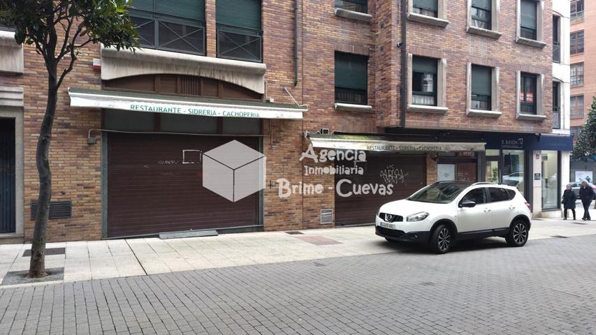 Local en venta en Oviedo de 118 m2 photo 0