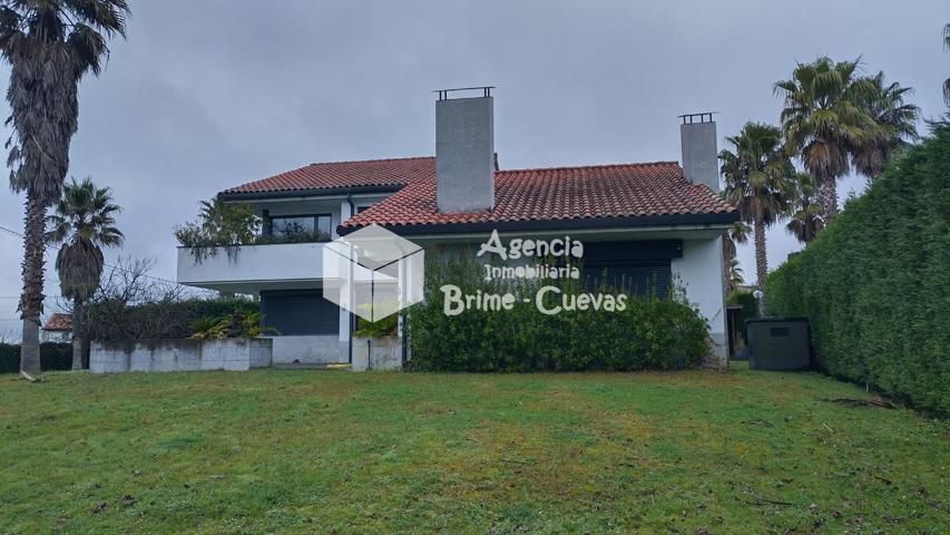 Casa - Chalet en venta en San Juan del Obispo de 304 m2 photo 0