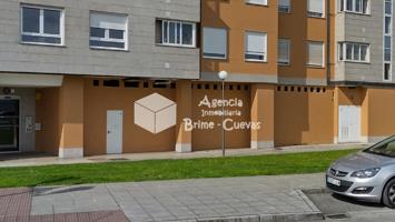 Local en venta en Oviedo de 297 m2 photo 0