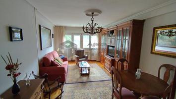 Piso en venta en Gijón de 105 m2 photo 0