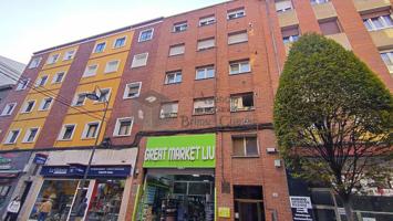 Piso en venta en Gijón de 72 m2 photo 0