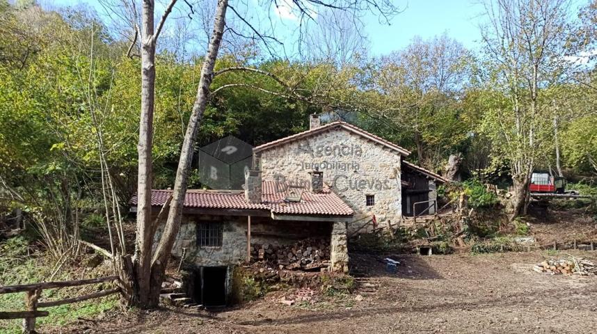 Casa Rústica en venta en Caleao de 141 m2 photo 0
