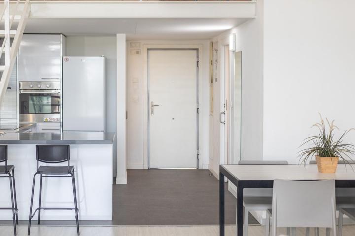 ¡Tu Nuevo Refugio de Lujo en Valencia! Estrena Este Espectacular Loft Dúplex Hoy photo 0