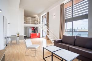 ¡El Loft de Tus Sueños Te Espera! Lujo, Comodidad y Ubicación Perfecta en Valencia photo 0