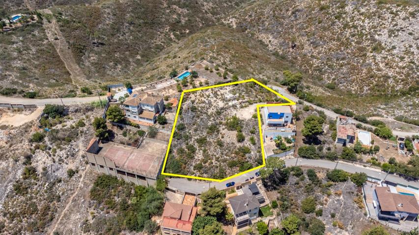Exclusiva Parcela Urbana en Urbanización Cumbres de Calicanto (Sierra Perenchiza) photo 0