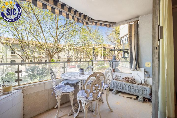 EXCLUSIVA VIVIENDA EN EL CENTRO HISTÓRICO DE VALENCIA – UN LUJO CON POTENCIAL A MEDIDA photo 0