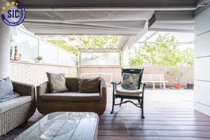 Exclusiva vivienda con terraza de 80 metros en General Avilés (Nou Campanar) photo 0