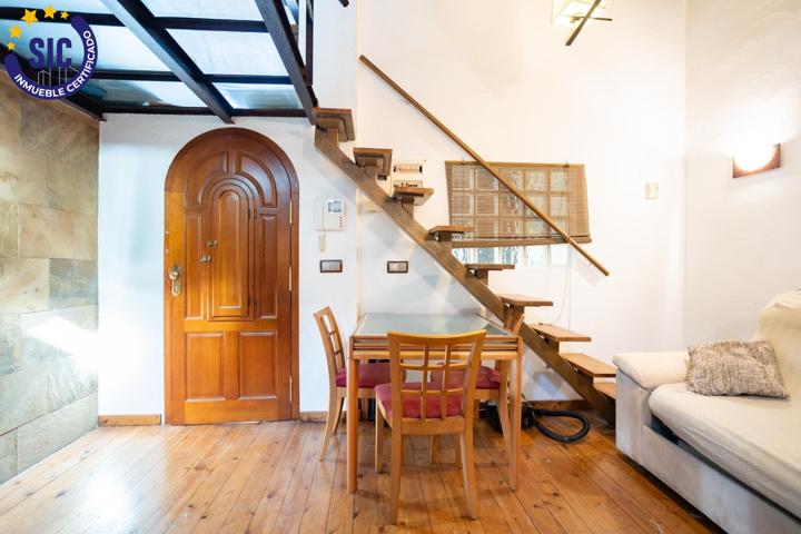 ESPECTACULAR ESTUDIO CON ENCANTO CLÁSICO Y DISEÑO NÓRDICO EN EL CORAZÓN DE VALENCIA photo 0