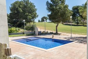 Vivienda Exclusiva en Primera Línea de Campo de Golf photo 0