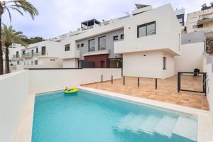 Espectacular casa pareada en venta photo 0