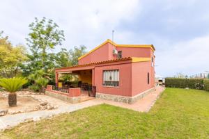 Aqui tienes el chalet que estabas buscando para tu familia!! photo 0
