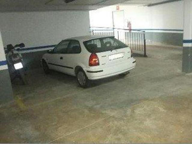 GARAJE EN VENTA EN BETERA, SIN COMISIÓN photo 0