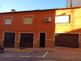 VIVIENDA DUPLEX EN ONIL, CENTRICO. photo 0