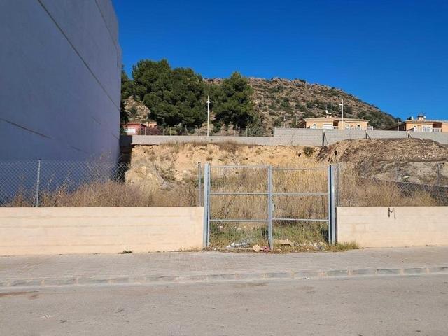 TERRENO EN MONSERRAT photo 0