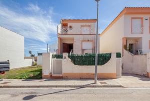 ¡¡OPORTUNIDAD!! CHALET ADOSADO EN GANDIA photo 0