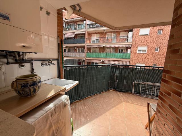 Paterna.Piso con garaje y trastero.Como nuevo¡¡ photo 0