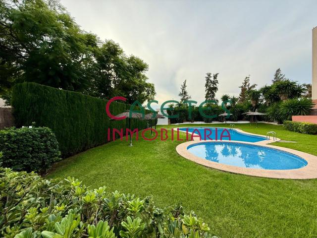 VIVIENDA EN RIBA-ROJA CON PISCINA COMUNITARIA photo 0