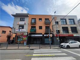LOCAL COMERCIAL DE 214 M2, EN PLENO CENTRO ! photo 0