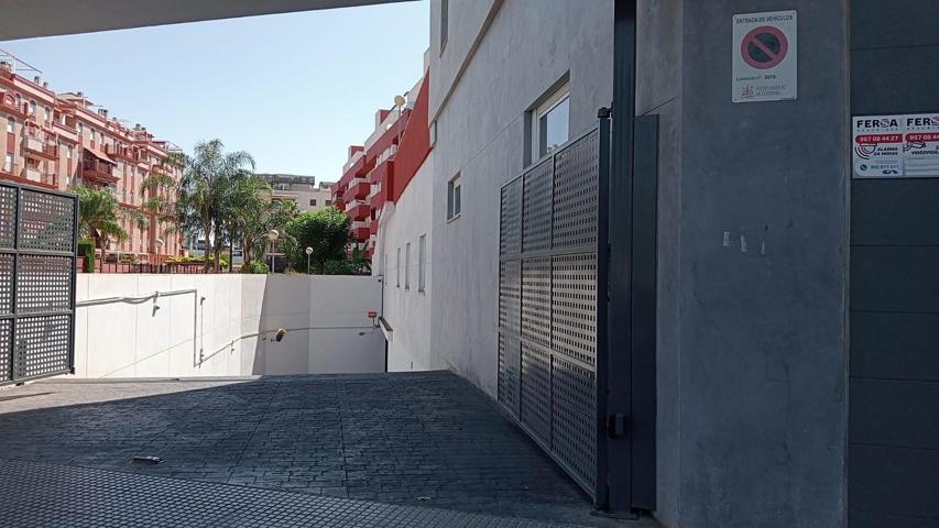 GARAJE EN VENTA EN PINTORA MARUJA MALLO - HIPERCOR photo 0