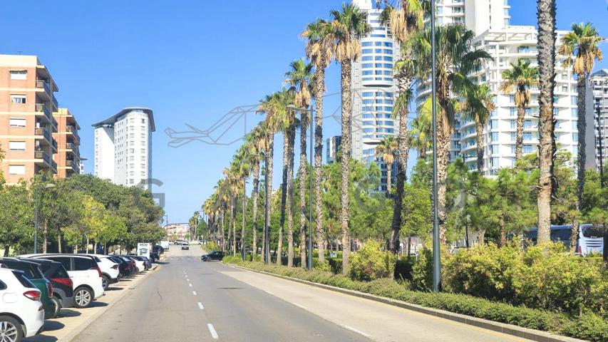 ADOSADO EN VENTA JUNTO A CORTES VALENCIANAS photo 0