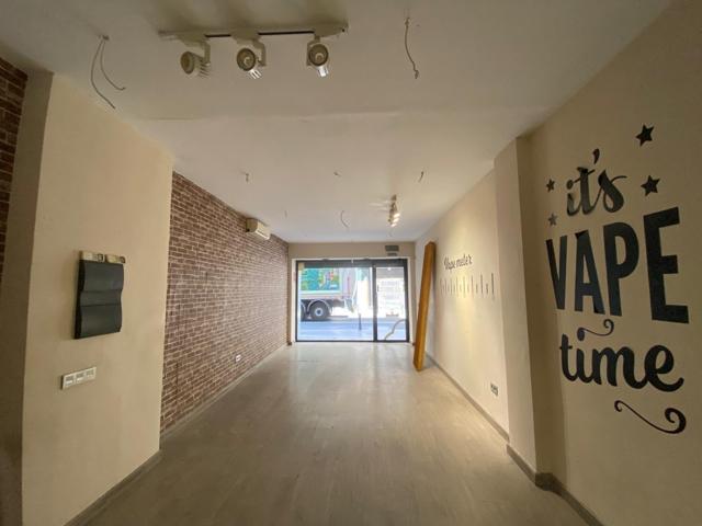 Alquiler local comercial en Sant Francesc photo 0