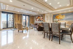 PISO PARA ENTRAR A VIVIR, CON DOS PLAZAS DE GARAJE Y TRASTERO EN GRAN VIA GERMANIAS photo 0