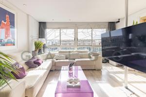 Piso a la venta en Campanar, con inmejorables vistas al antiguo cauuce del rio Turia photo 0