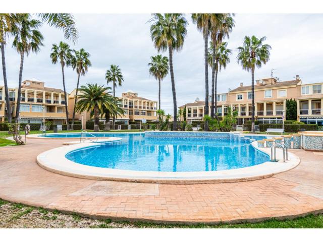 Venta de un piso en Dénia photo 0