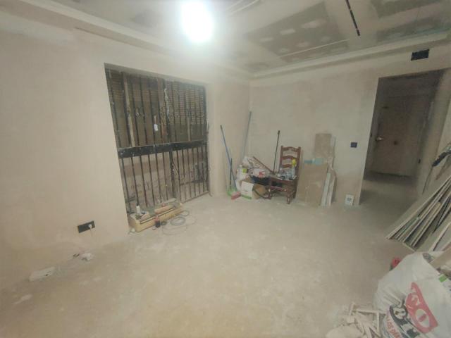Piso en venta en Su Eminencia - La Oliva photo 0