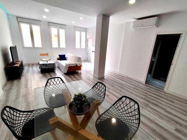 Piso En venta en Valcarcel Caleta, Cádiz photo 0