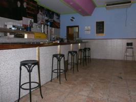Se vende bar en el barrio del Carmen photo 0
