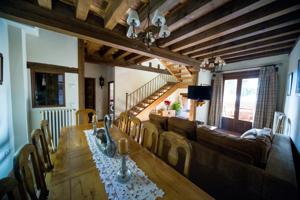 FANTASTICA CASA DE ALQUILER EN PEDRAZA photo 0