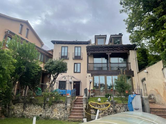 BONITA CASA EN VENTA EN LA ZONA DE LA PLAZA MAYOR photo 0