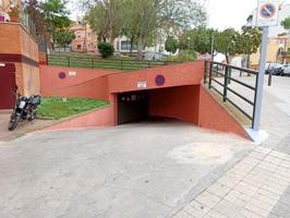 Parking En venta en Lloreda, Badalona photo 0