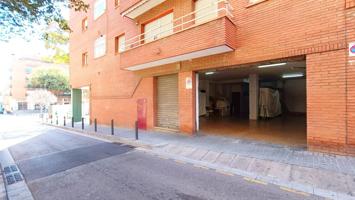 Local En venta en Centro, Badalona photo 0