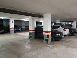 Parking En venta en Lloreda, Badalona photo 0