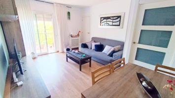 Piso En venta en Lloreda, Badalona photo 0