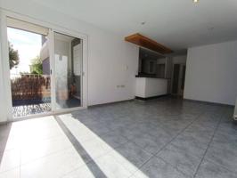 Piso En venta en Montgat photo 0