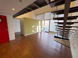 ¡Invierte en tu futuro! Local comercial en venta o en alquiler acondicionado! photo 0