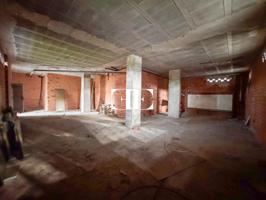 Oportunidad Única en Navia, Vigo - Local Comercial en Venta o Alquiler photo 0