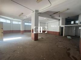 Local Comercial en Venta en Calle Romil - Vigo Inmobiliaria Piso E photo 0
