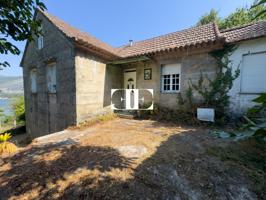 Casa en venta en Rande con vistas a la ría - Para reformar Inmobiliaria Piso E photo 0