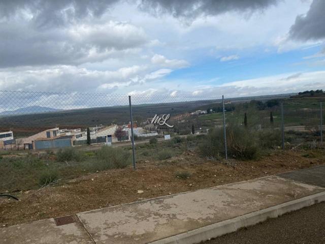 Parcela en venta en Layos photo 0
