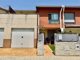 SE VENDE CHALET ADOSADO EN LAS VENTAS DE RETAMOSA photo 0