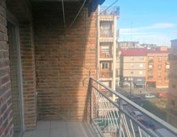 Piso exterior con terraza photo 0