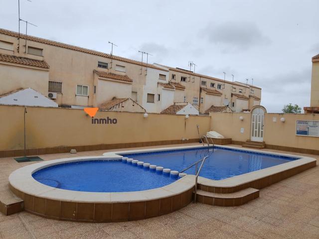 Apartamento con piscina, garaje y trastero cerca de la playa photo 0