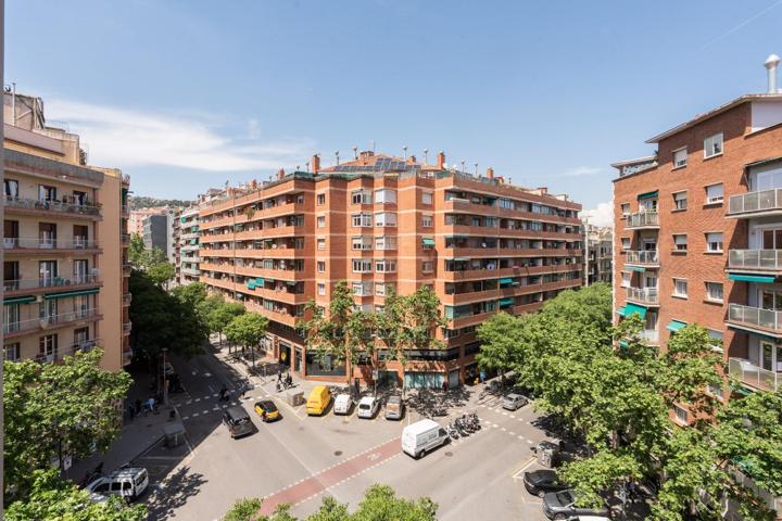PISO EN VENTA EN CALLE PADILLA-INDUSTRIA- AVDA GAUDI photo 0