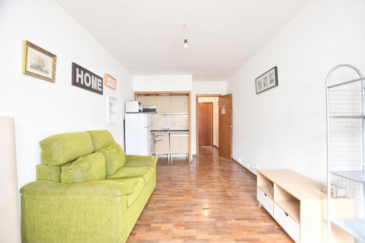 Estudio en venta en Tirso de Molina, Madrid photo 0
