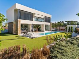 Villa En venta en Dénia photo 0